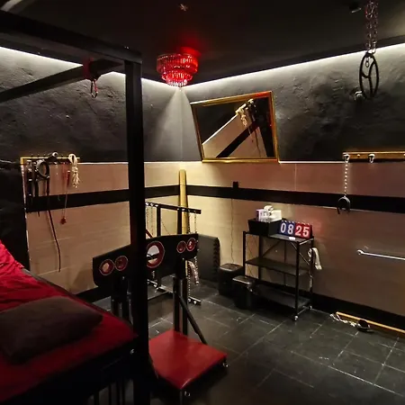 Kinky Aparts Bdsm Glamour Apartamento Varsóvia