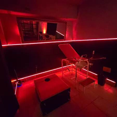 Kinky Aparts Bdsm Glamour Lejlighed