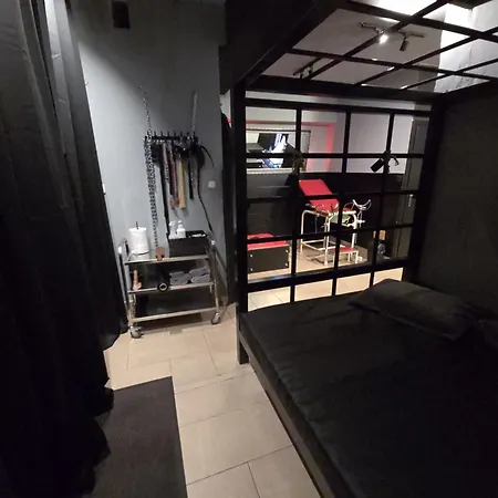 Kinky Aparts Bdsm Glamour Lejlighed