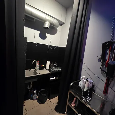 Kinky Aparts Bdsm Glamour Lejlighed Warszawa